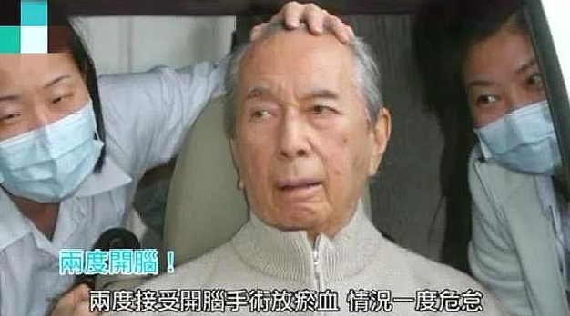 何猷君|何猷君内涵其他房考不上牛津，却被扒出亲妹妹何超欣也是花钱上学