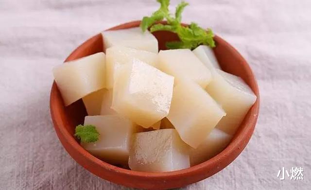 [膳食纤维]5种食物，热量低、饱腹感强，吃多不胖还耐饿，减肥中一定要吃