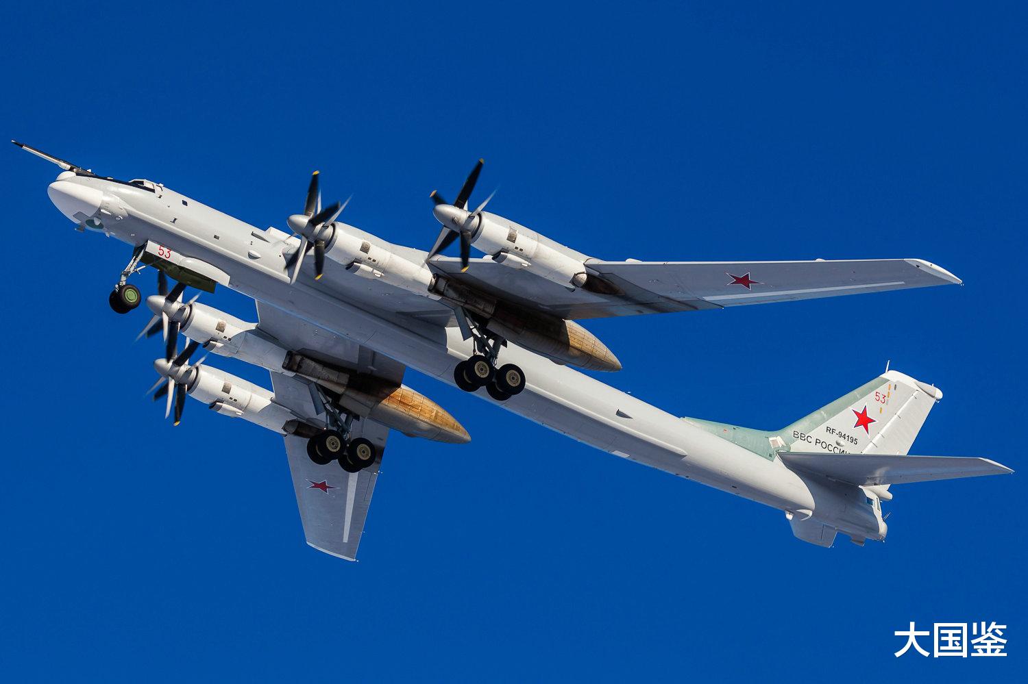 美军▲驻日韩美军陷入停摆，两架轰炸机飞越日本海，美：这是最新警告