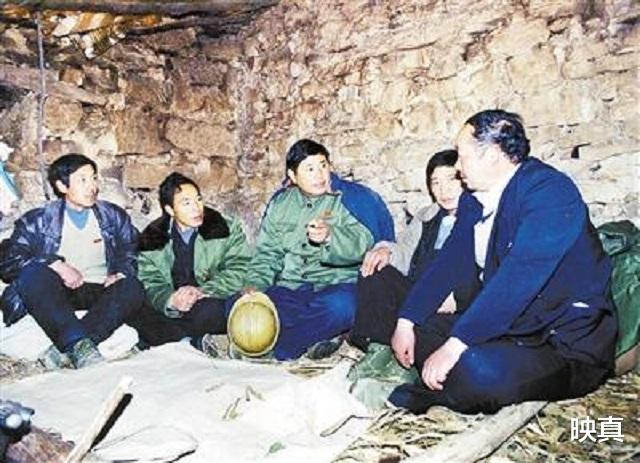 穿山甲|18年前，那个带领全村悬崖修路的“当代愚公”，现状如何？