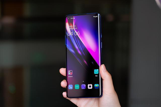 iqoo|外观性能与续航表现均衡，双十一热门5G手机推荐