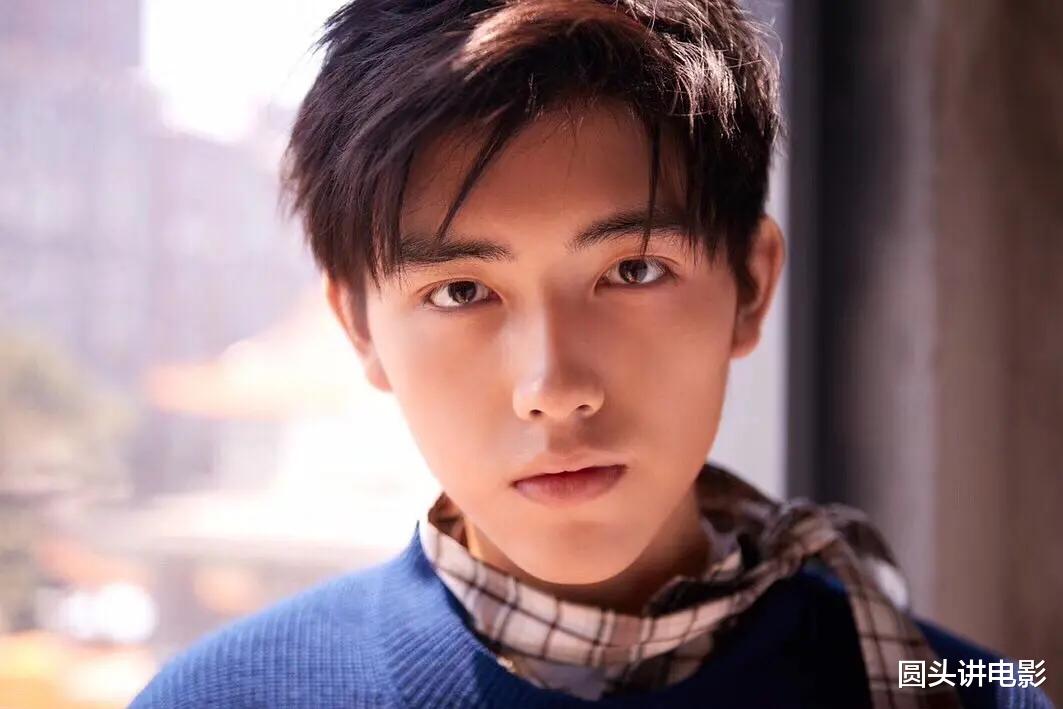 陈飞宇：继《将夜》后，陈飞宇新剧再获好评，一口气十集，根本停不下来！