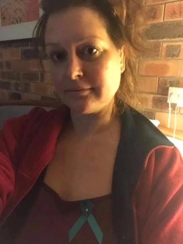 超模|昔日超模成“大妈”,240斤的她如何找回自己,重攀人生巅峰?