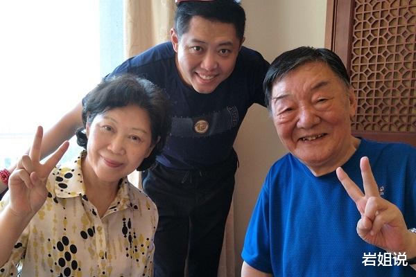 「三叉戟」《三叉戟》两位星二代，一位父亲是导演一位母亲是演员，都不简单