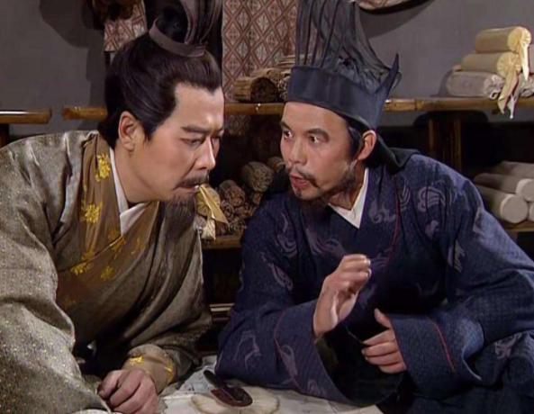 「刘备」刘邦得天下杀兄弟，刘备若得天下，会杀关羽张飞吗？诸葛亮说漏嘴