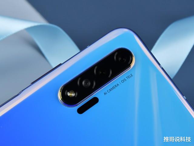 5G|从4199跌至2639，40w快充+256GB，未来升级鸿蒙2.0！