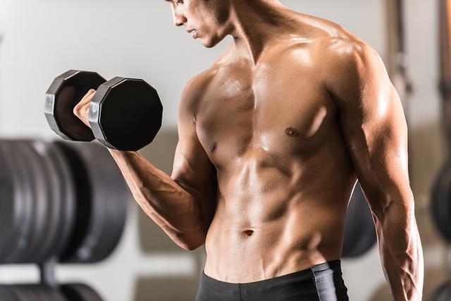 『蛋白质』如何提高肌肉抗击打能力？教你三个方法让肌肉更有力量抗击打