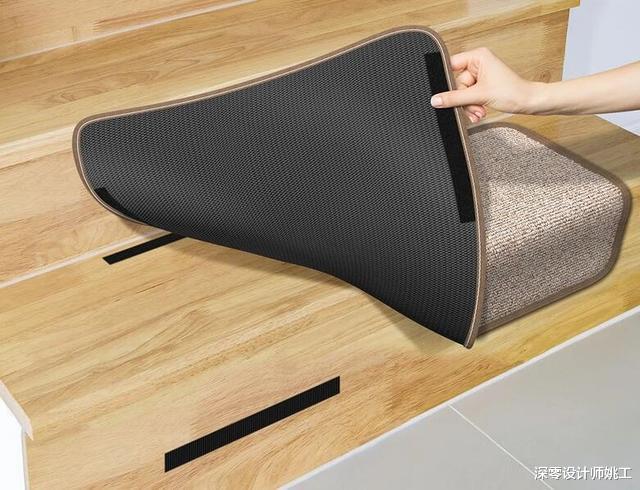 『』楼梯铺地毯，舒适又防滑，5种铺设方式，比较建议贴：好拆洗