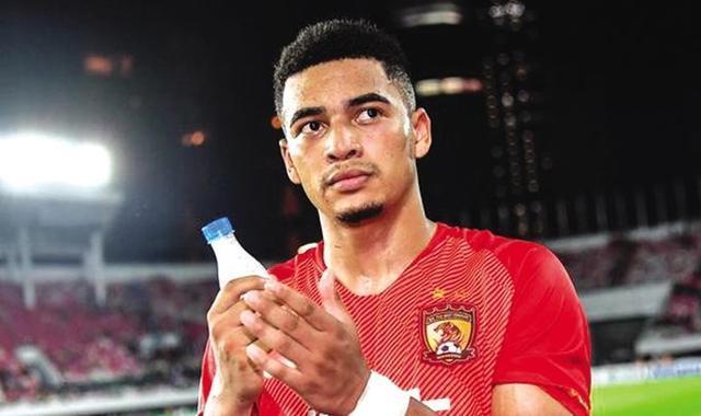 广州恒大|中国范迪克啊!恒大捡到宝,未来10年核心水准不输金英权