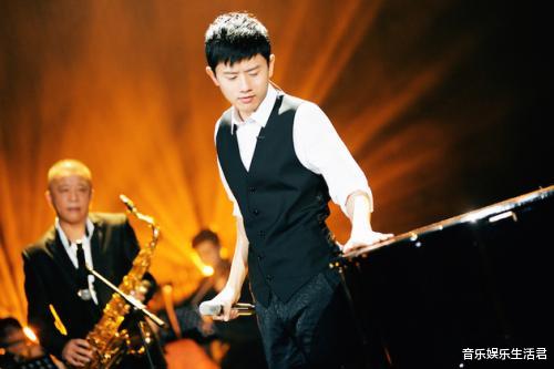 流行音乐:全球华语流行音乐金曲榜,越来越“野”了,因为榜单支撑是他们