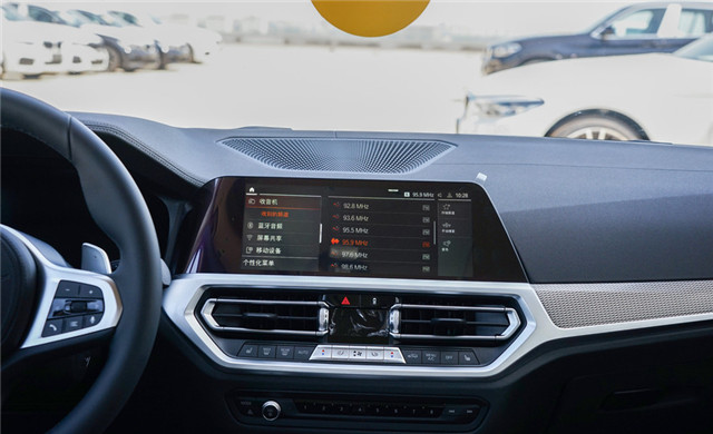 合资车|长得帅,操控好,全新宝马3系销量稳定,备受消费者喜爱