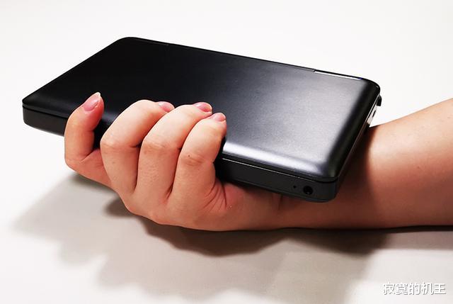 传感器|避免“人在囧途”，商务人士都更爱GPD WIN Max