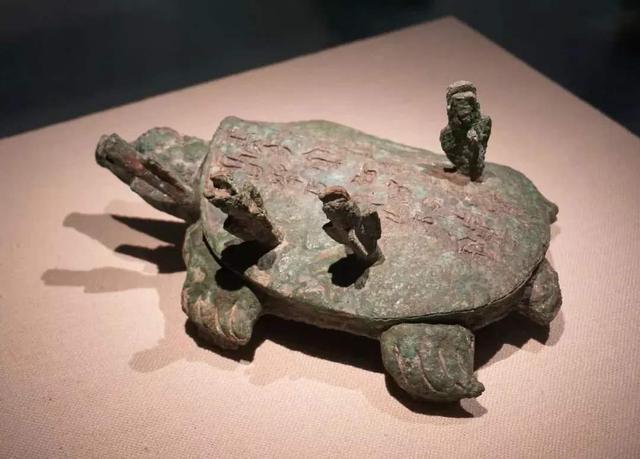 文物|价值18个亿!河南老人钓到一只“乌龟”,没想到价值连城