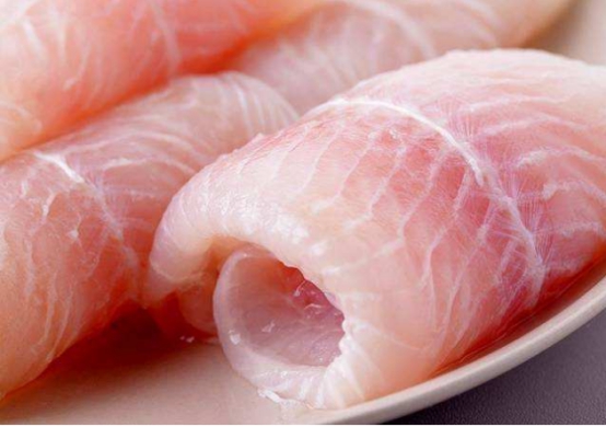 清道夫还没解决，“小鲨鱼”又来入侵中国，吃货：来者不拒