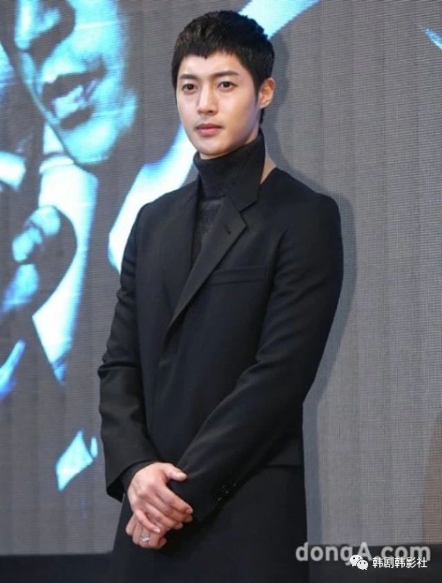 金贤重|金贤重、2PM Nichkhun醉驾难翻身 盘点11个被“酒”累事韩国艺人