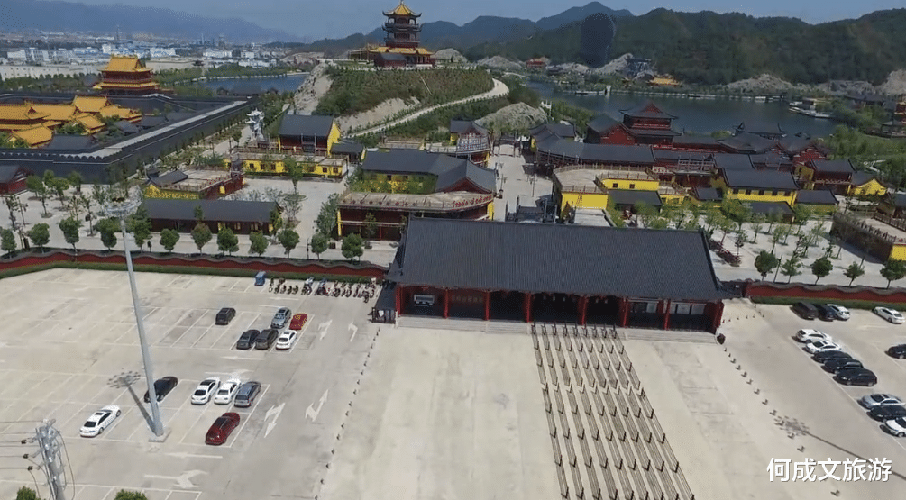 电视剧|中国“最牛”人造景区，投资30亿建造，门票280元，却从不缺游客