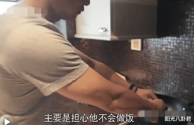 黄子韬|黄子韬爸爸病逝享年52岁，病因疑是胰腺癌，为儿子开公司独留百亿资产