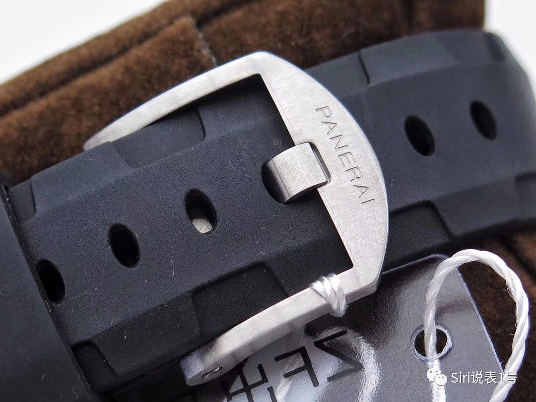 Siri|Siri说表1号：沛纳海00682