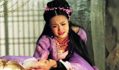 影帝|她17岁就登上春晚，21岁却选择裸婚嫁给个小演员，如今丈夫终于成为影帝！