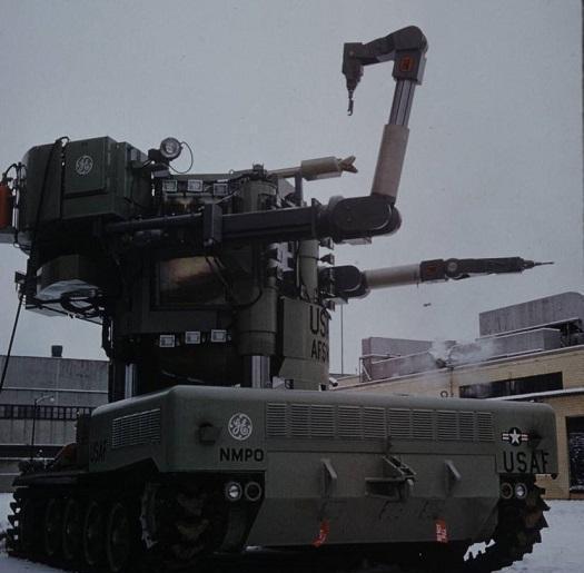 『苏联』冷战期间 美苏两国的机器人大竞赛 苏联机器人因过于疯狂而被终止