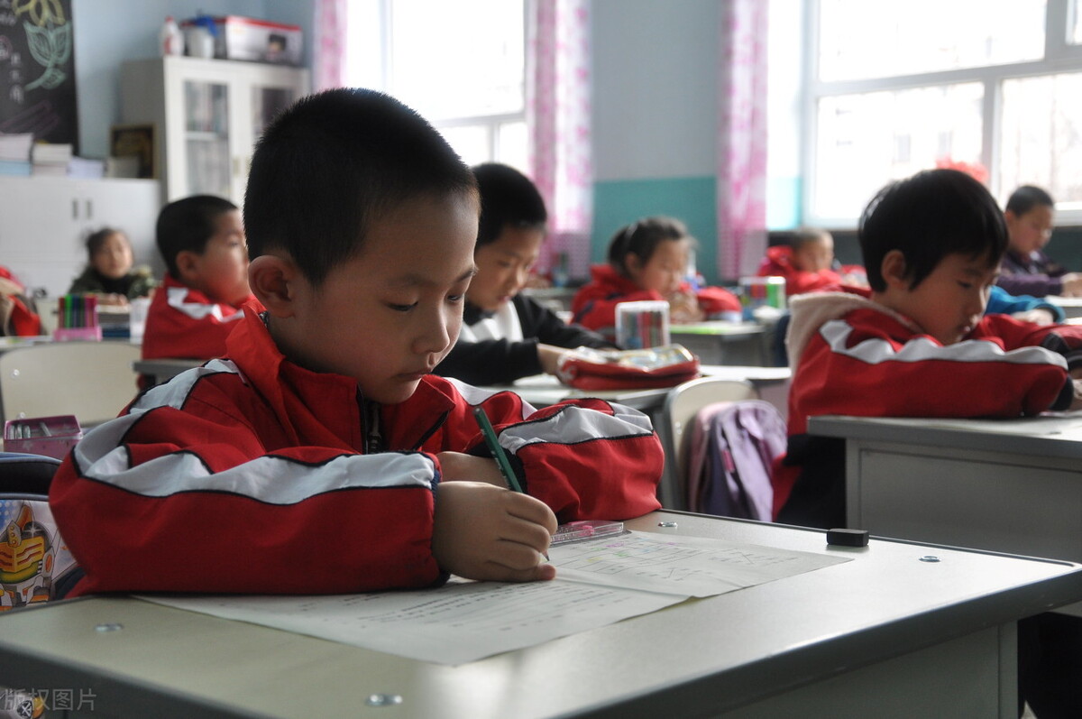 考试|第一次月考暴露真相：三流家长看成绩，二流家长抓习惯，一流家长