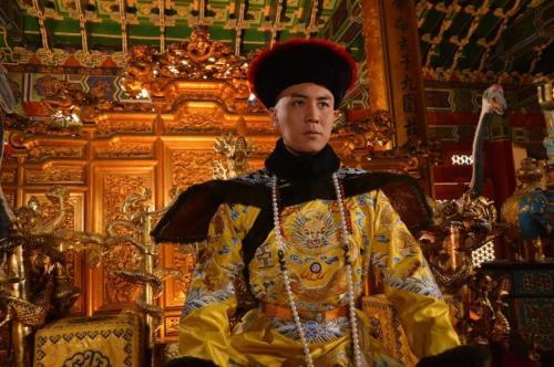 和珅|乾隆临终前嘱咐:不要杀和珅!嘉庆偏不听,15年后懂其意