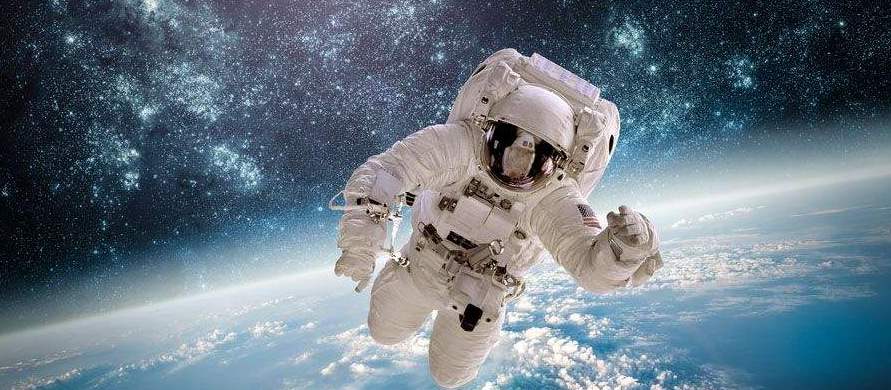 #宇航员#如果宇航员不慎掉入宇宙中，会有什么样的结局