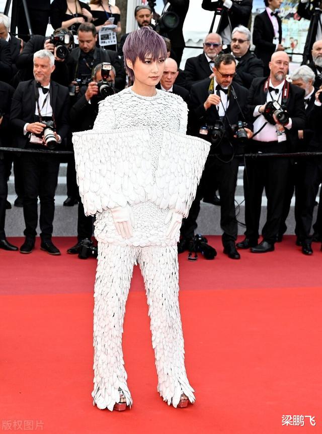 华晨宇|好声音请李宇春做导师，歌手让华晨宇当歌王，统统都是作死