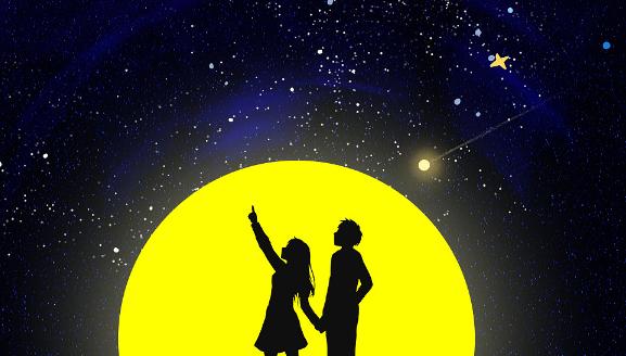 『天蝎座』擅长自律，但常常感到束缚的星座。对别人的目光敏感，且不善言辞