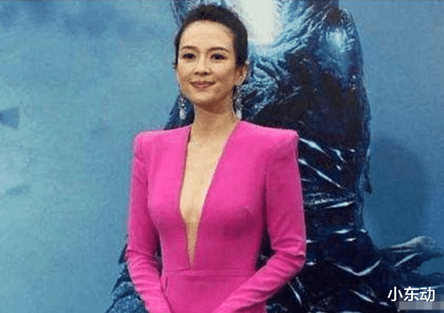 章子怡|章子怡有多美？18岁大学照片曝光，这才是真正“玉女掌门人”