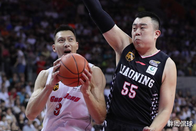 #杜锋#2.15米280斤！CBA魔兽升级，丁彦雨航外杜锋又获冲击奥运会强援