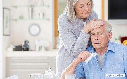 低血糖|一饿就无力、心慌手抖是低血糖？大错特错，2种问题是真正原因