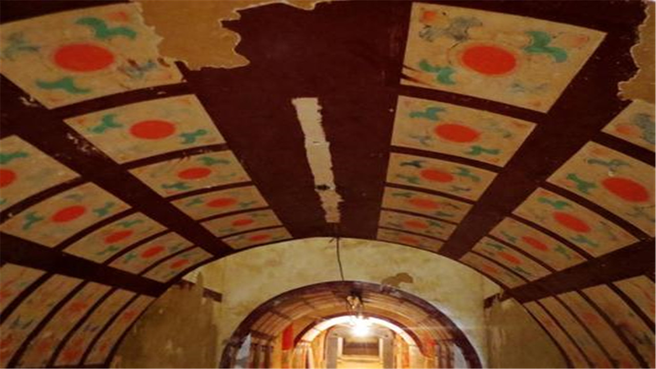 『李世民』李世民女儿墓被盗!考古队进入墓穴之后,专家:这伙盗墓贼不是人