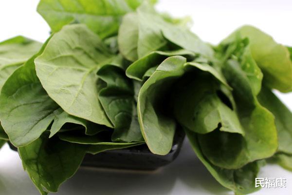 痛风▲痛风是被吃出来的!高嘌呤食物一口不吃,尿酸稳稳降