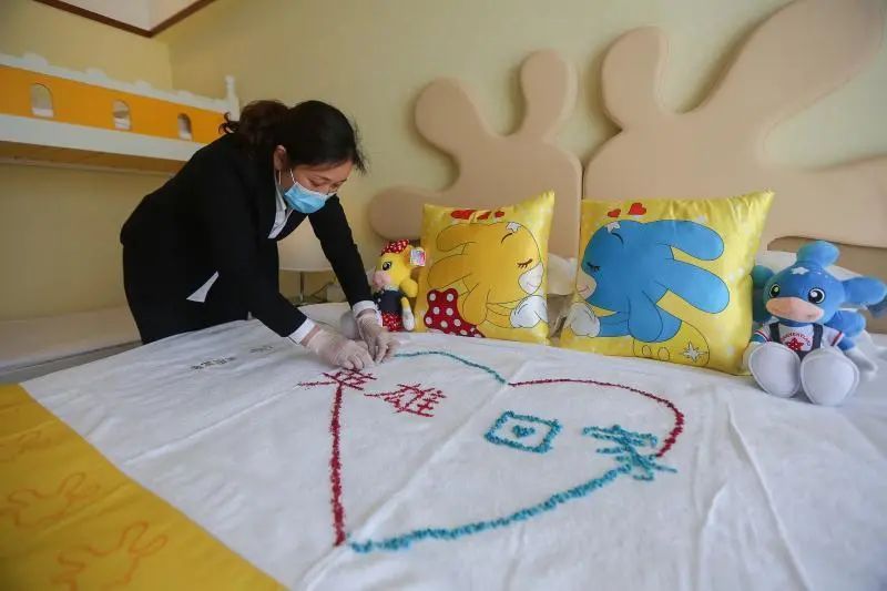 【重症监护室】明天最高礼遇迎接英雄！更详细线路公布！这些硬菜都安排上了