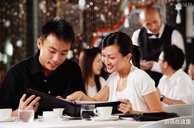 大v|厉家菜回应大V吐槽：“吃最低标准，他觉得不值我也没办法”