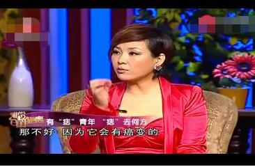 元彪|因\一颗痣\成名，曾给李小龙当替身，今成\无痣\青年认不出