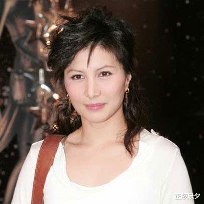 「赌王」她是赌王最宠爱的女儿，继承百亿家产，直言：梁安琪只是小四