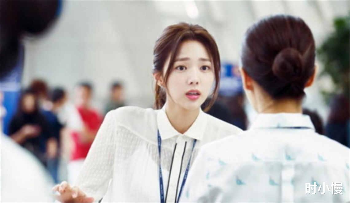 「离职」在这3件事上装傻才能爬上领导岗位，聪明人早就这么干了