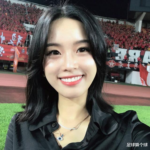 广州恒大|冠军恒大来了！光头卡纳瓦罗，保利尼奥666，美女记者现场直播