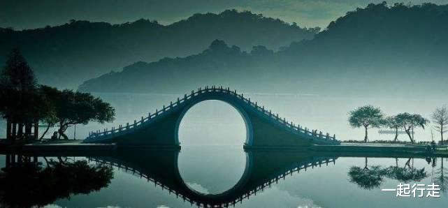 [重庆]@所有人，今年国庆假期有变，外出旅游请提前做好准备！