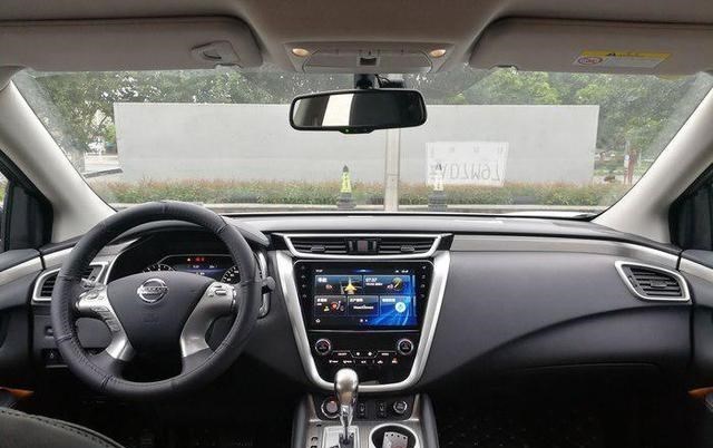 日产楼兰▲落地26万喜提日产楼兰，对比开过的马自达CX5，车主：想说三个字