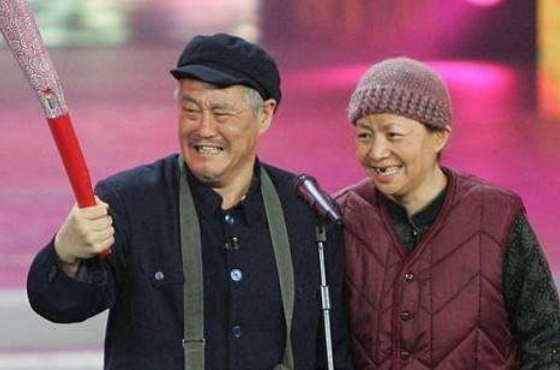 豪车：赵本山豪华“小火车”座驾火了，全球仅一辆，内饰犹如行走的宫殿