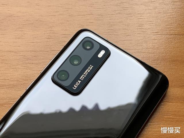 「华为p40」不吐不快丨次时代旗舰的华为P40，买来体验后发现竟是小屏神机
