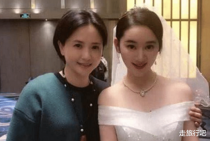 『陶慧敏』她是国家一级演员，曾为老公守寡10年，如今54岁美过20岁女儿