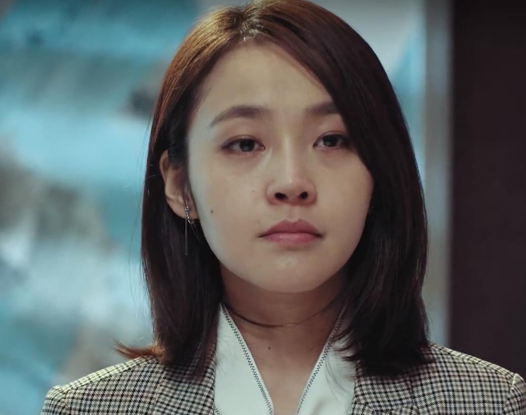 谢宁：《燃烧》谁是内鬼？周伟隐藏20年，儿子周浩宇惨死，让他悔不当初