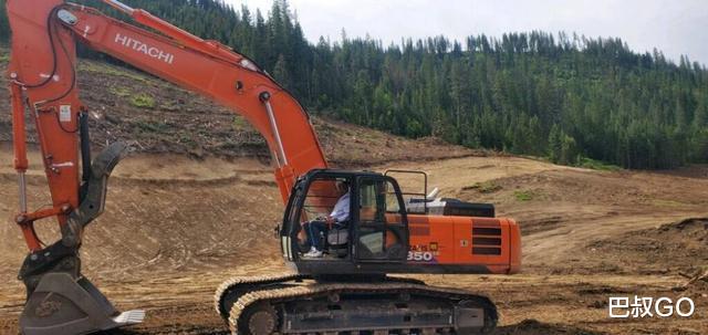 『萨克雷』31岁啊！场均17+8无球可打，湖人名宿退役开挖掘机，科比最喜欢他