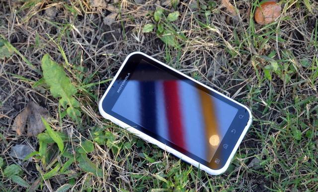 摩托罗拉@红极一时的摩托罗拉,为什么会落下神坛,并且成为三线品牌?