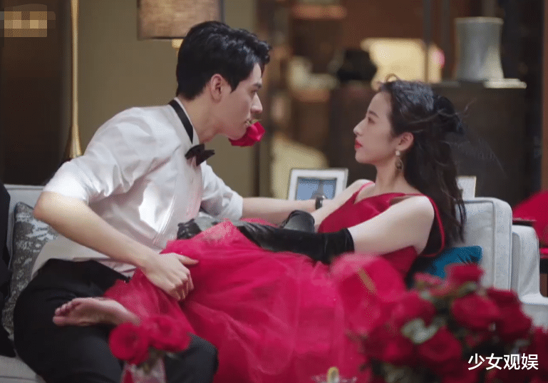 龚俊|龚俊又一甜蜜剧来袭，这次出演高冷医生，见到女主就姨母笑了