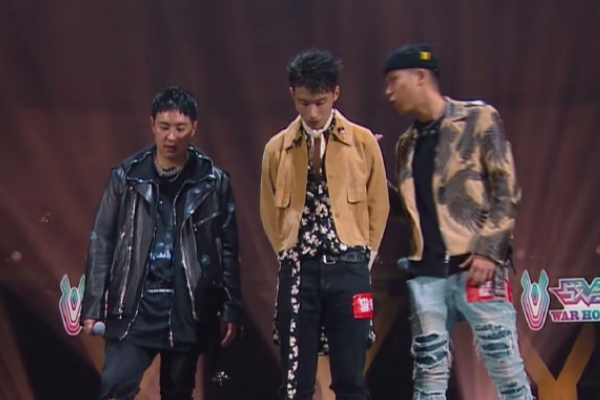 李大奔|中国新说唱最新复活榜，李大奔稳居第一，小青龙小白无缘夺冠！